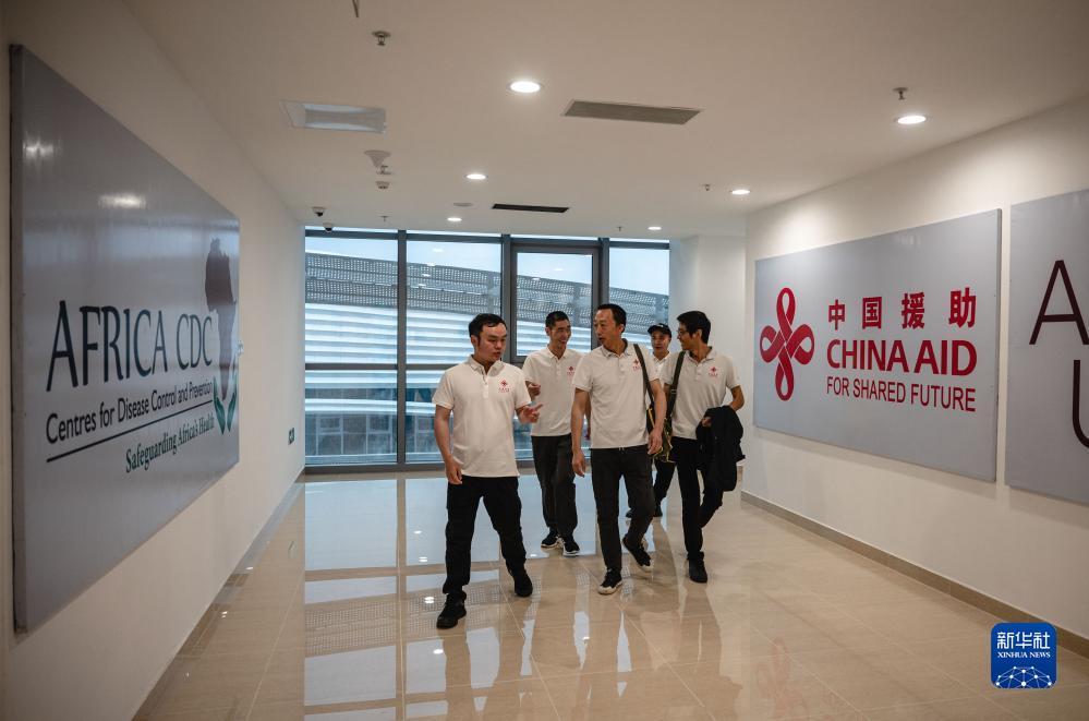 团团棋牌官网下载